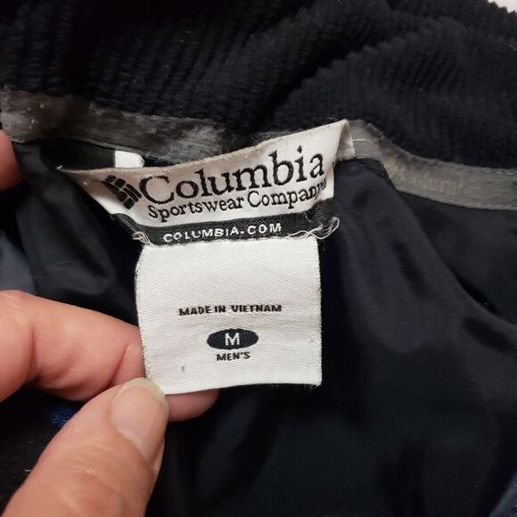 Columbia Mens Jacket Hooded winter Jacket Coat  Parka Size Medium *host pick!* - Picture 4 of 10